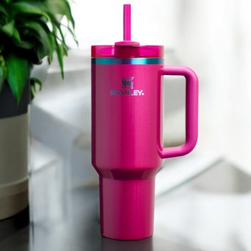 Stanley Quencher H2.0 Tumbler 40oz-Berry Truffle-Valentine’s Day Limited Edition